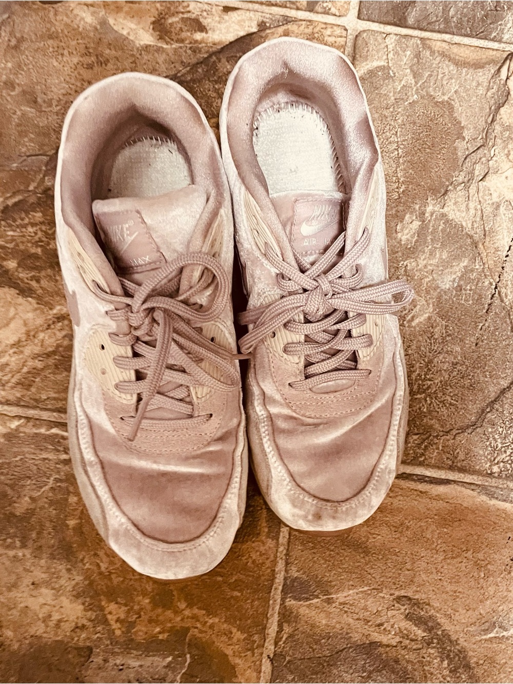 Nike Air Women’s Velvet Sneakers in Light Pink